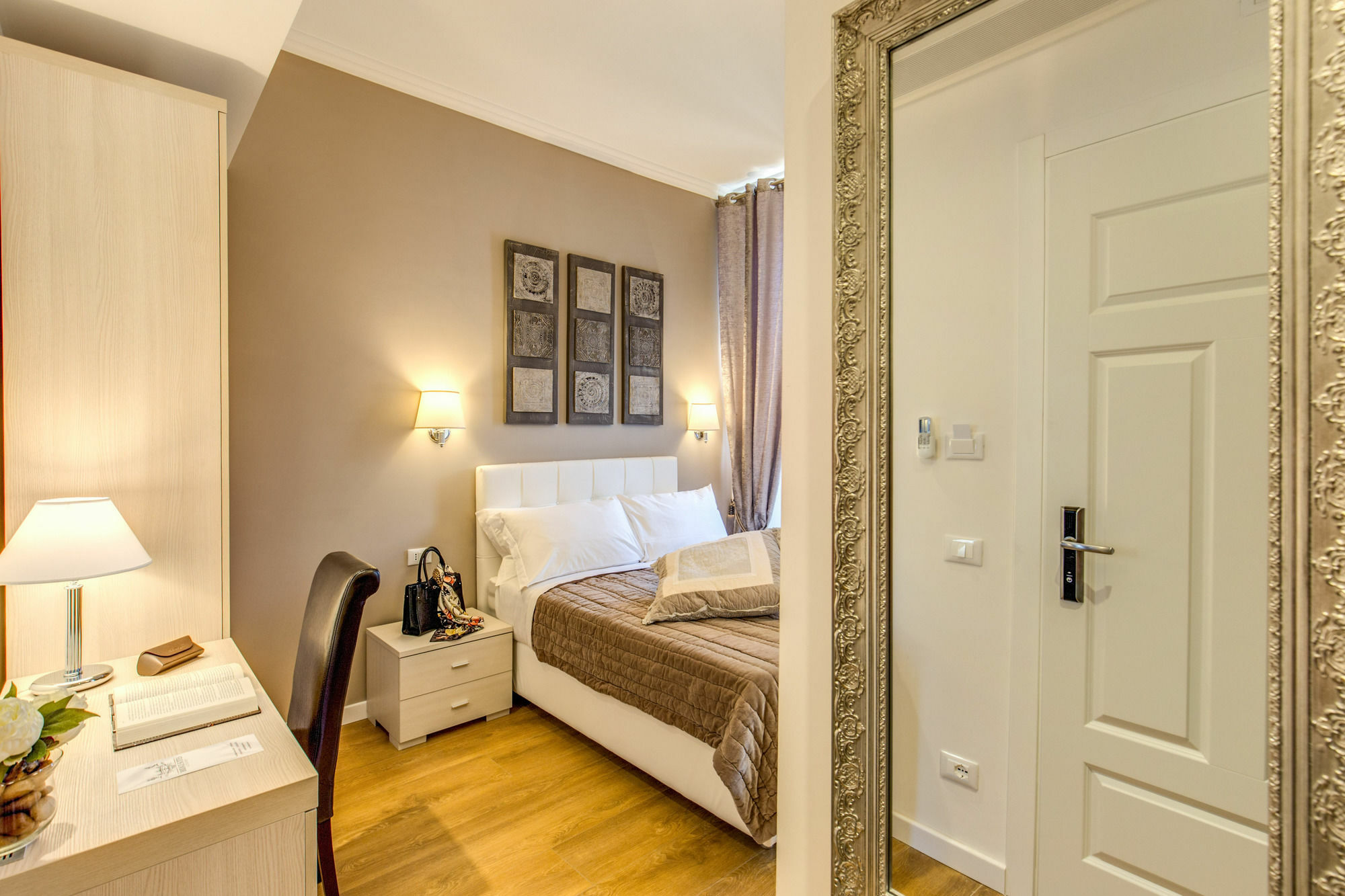 The Bridge Suites Рим Екстериор снимка