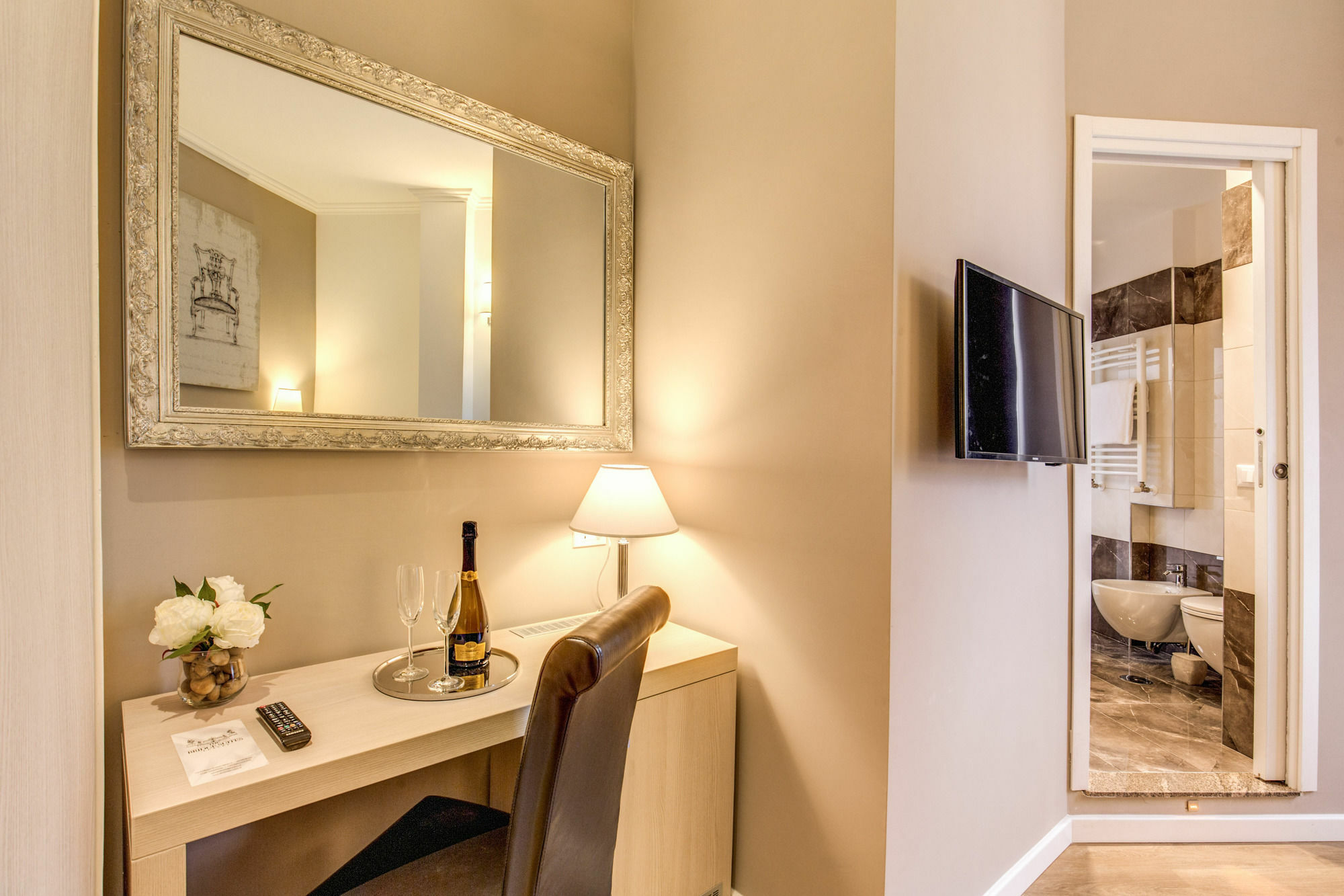 The Bridge Suites Рим Екстериор снимка